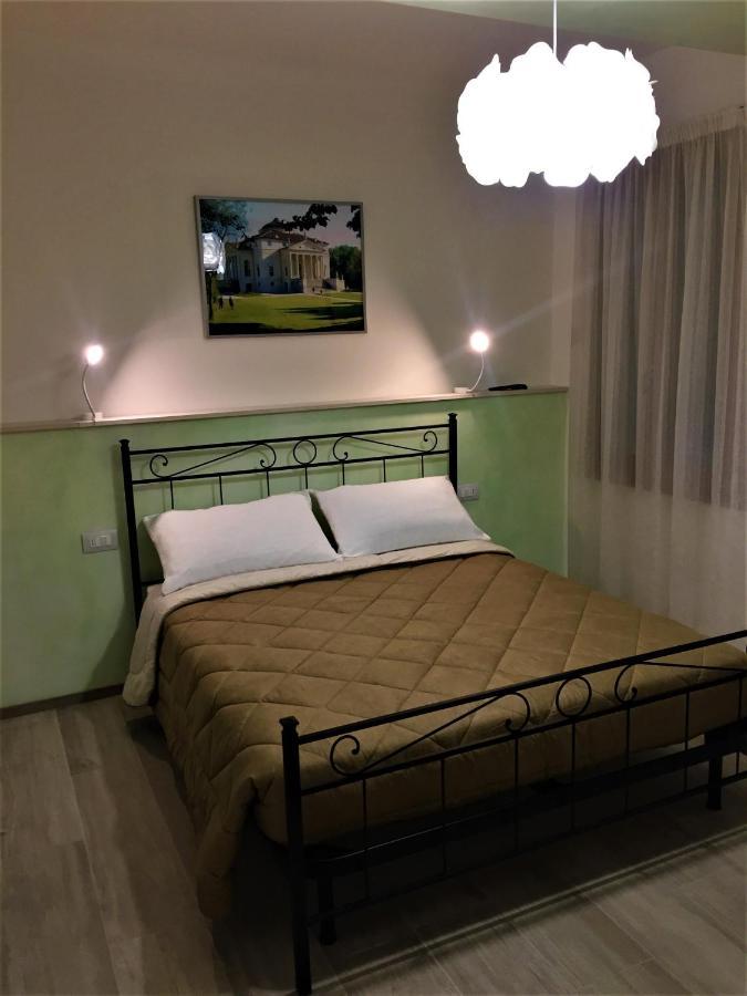 B&B L'Arte E Di Casa Mirano Εξωτερικό φωτογραφία